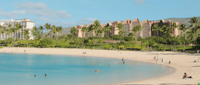 Does aulani have club level rooms?